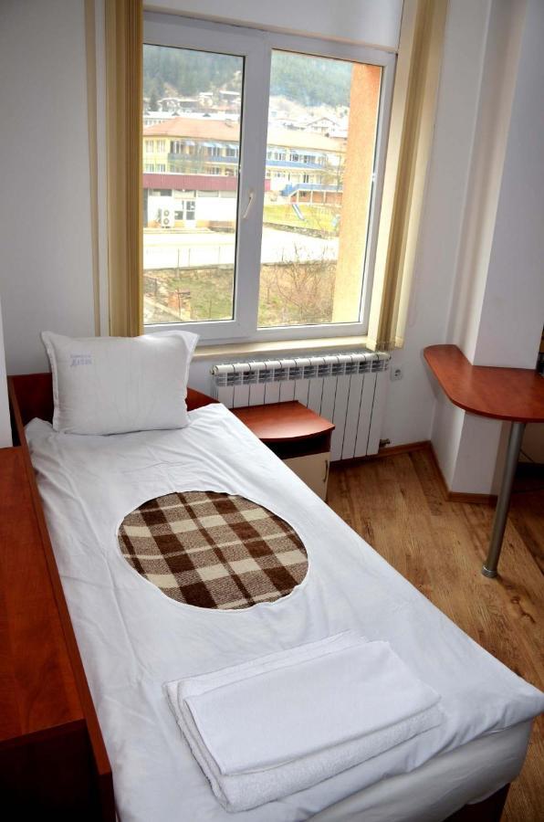 Family Hotel Daisy Borino Dış mekan fotoğraf