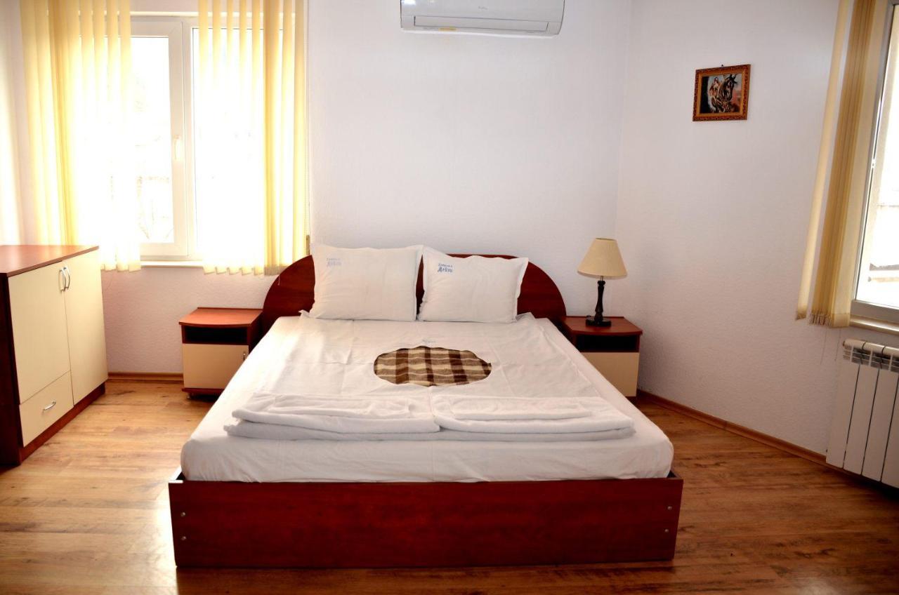 Family Hotel Daisy Borino Dış mekan fotoğraf