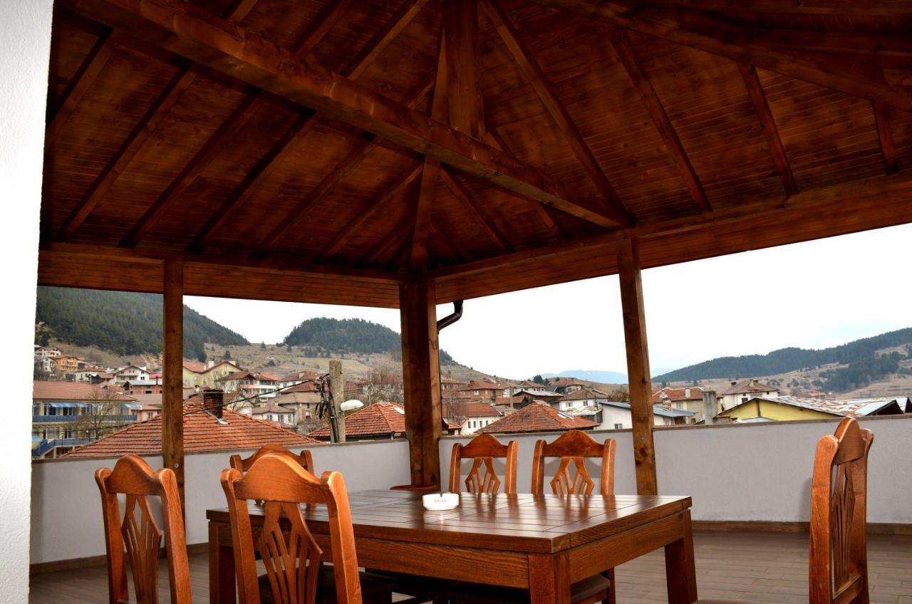 Family Hotel Daisy Borino Dış mekan fotoğraf