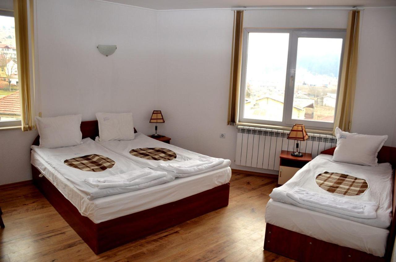 Family Hotel Daisy Borino Dış mekan fotoğraf