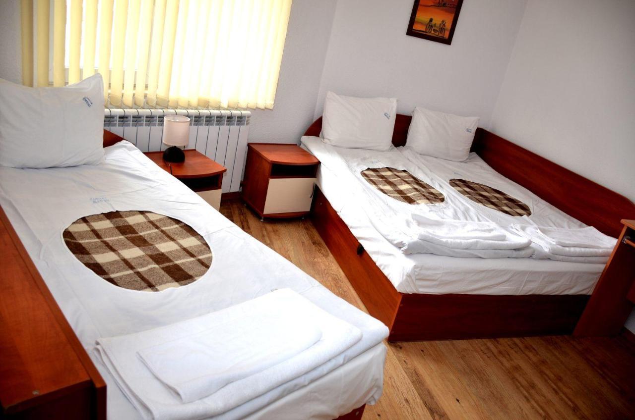 Family Hotel Daisy Borino Dış mekan fotoğraf
