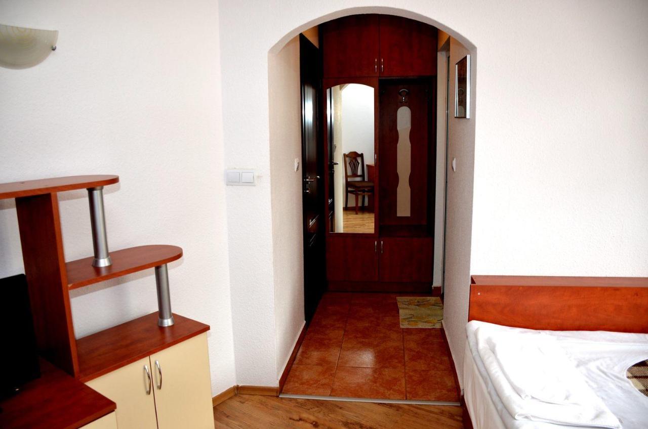 Family Hotel Daisy Borino Dış mekan fotoğraf